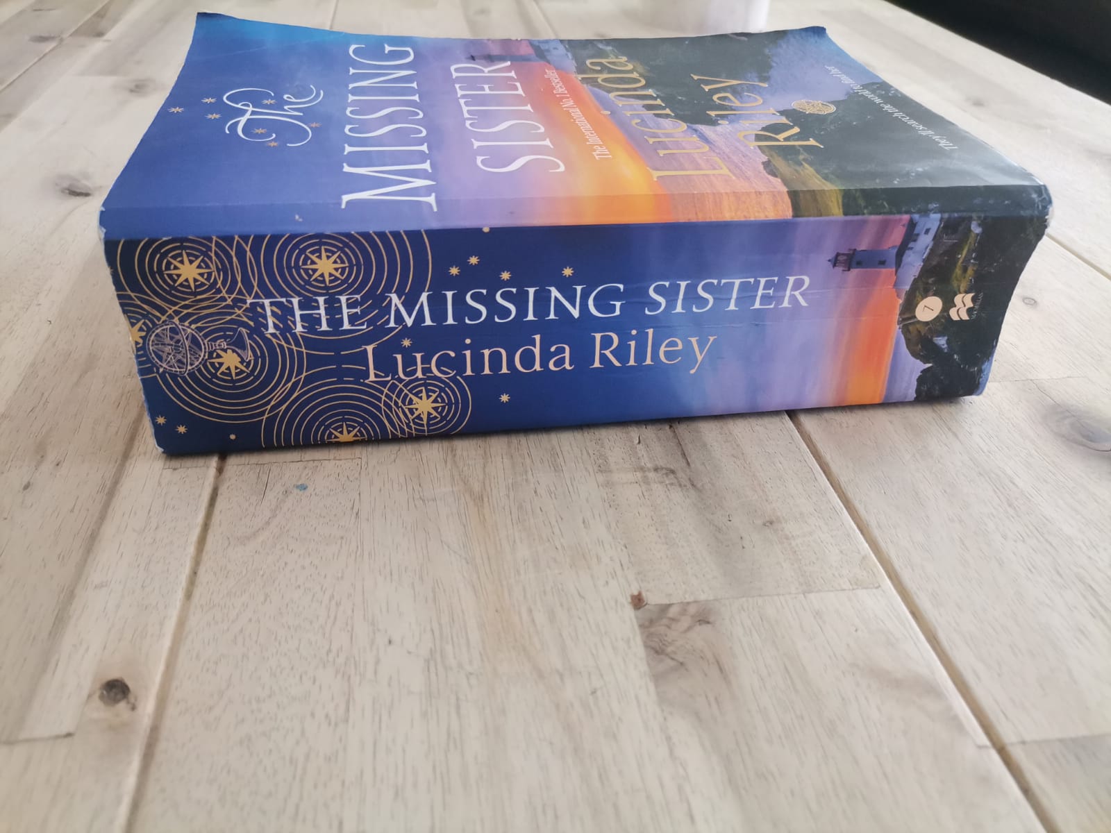 The Missing Sister – Lucinda Riley