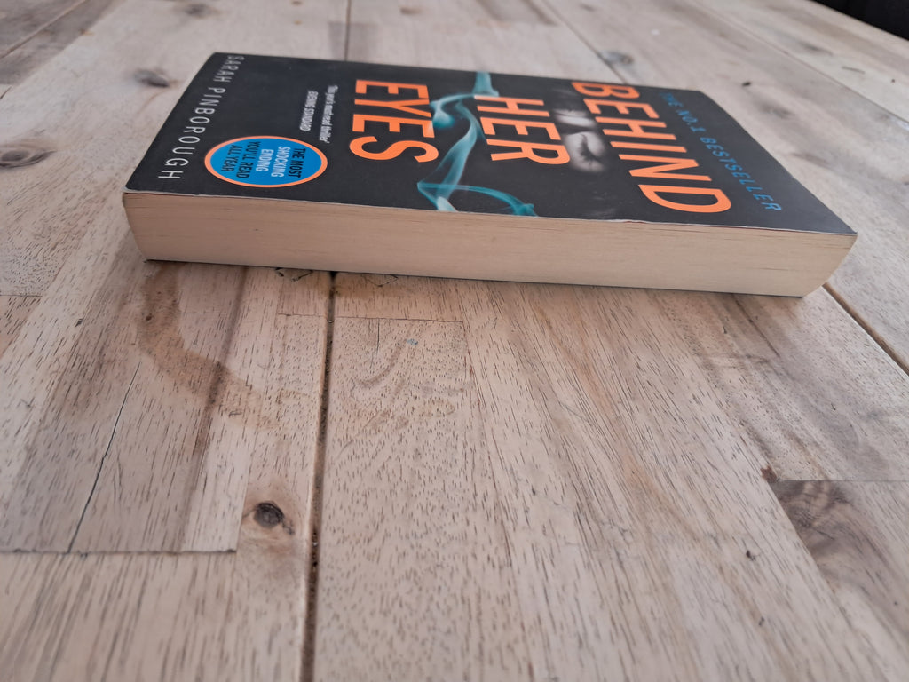 Behind Her Eyes – Sarah Pinborough