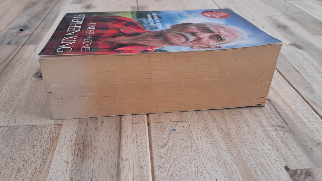 Under the Dome – Stephen King