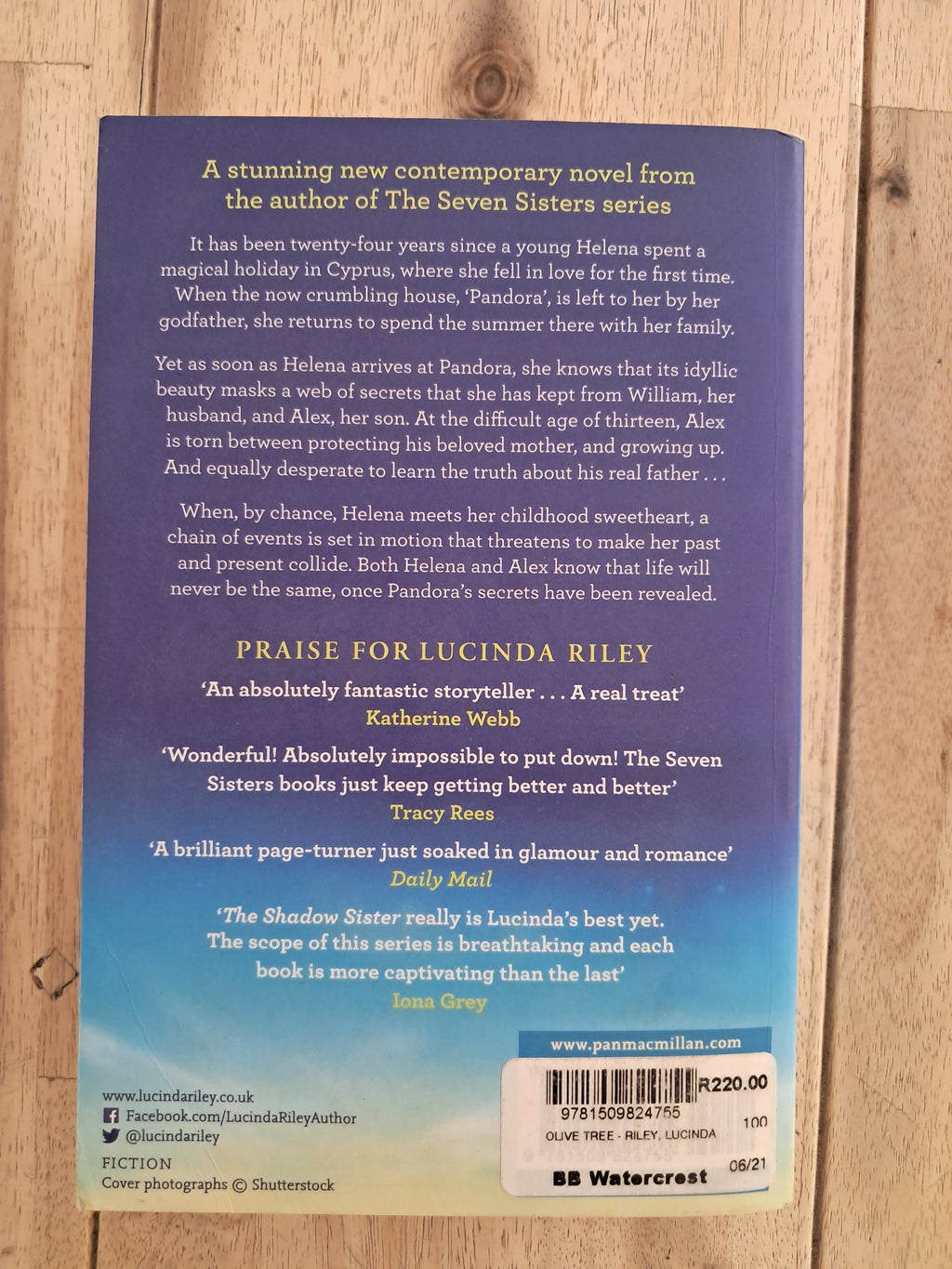 The Olive Tree – Lucinda Riley