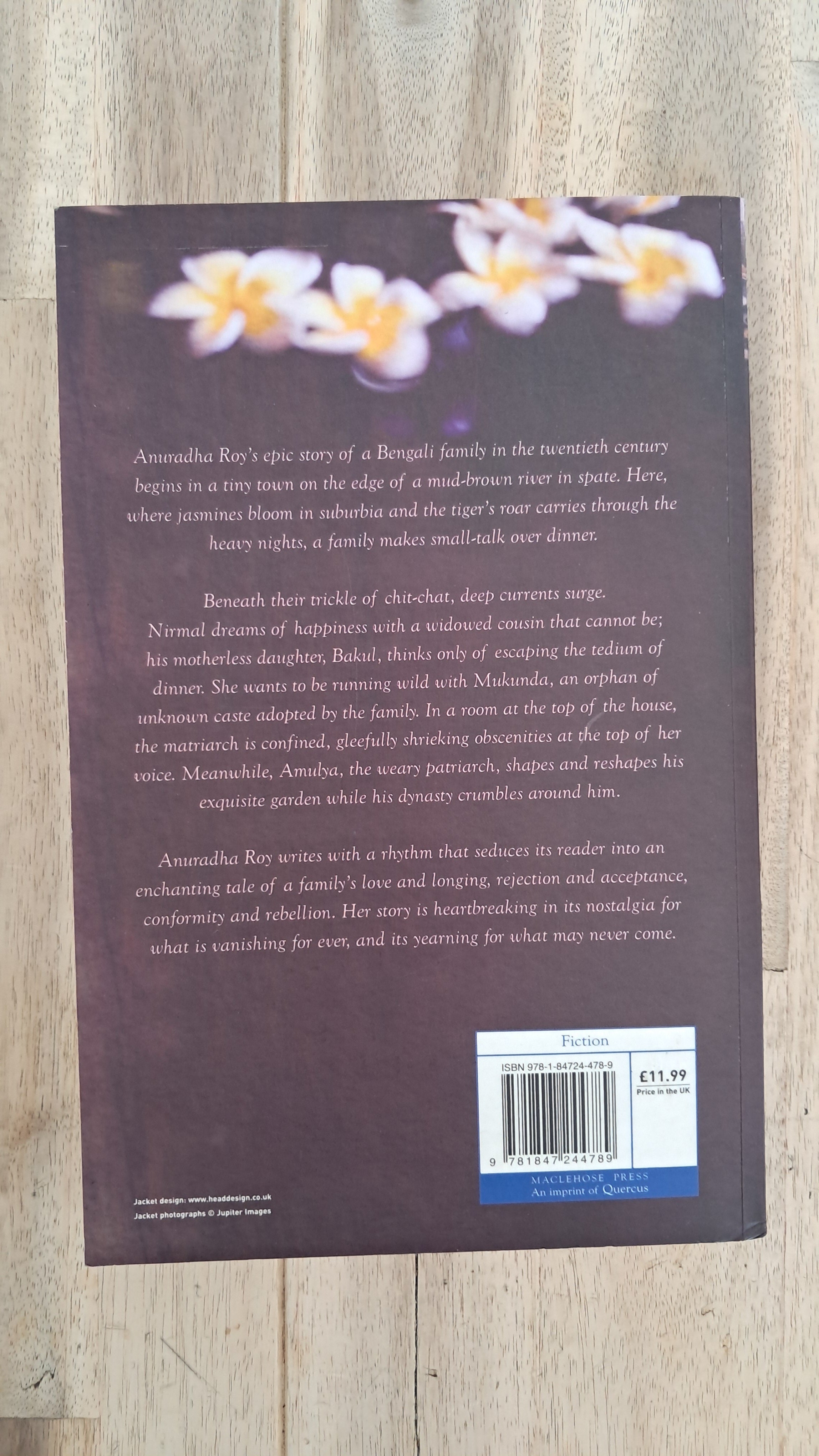 An Atlas of Impossible Longing – Anuradha Roy
