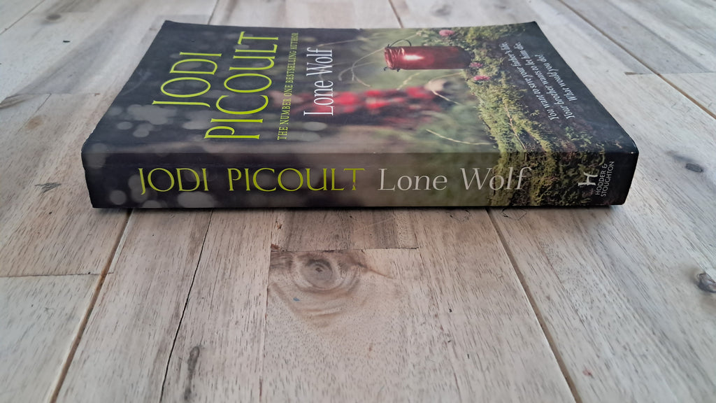 Lone Wolf – Jodi Picoult