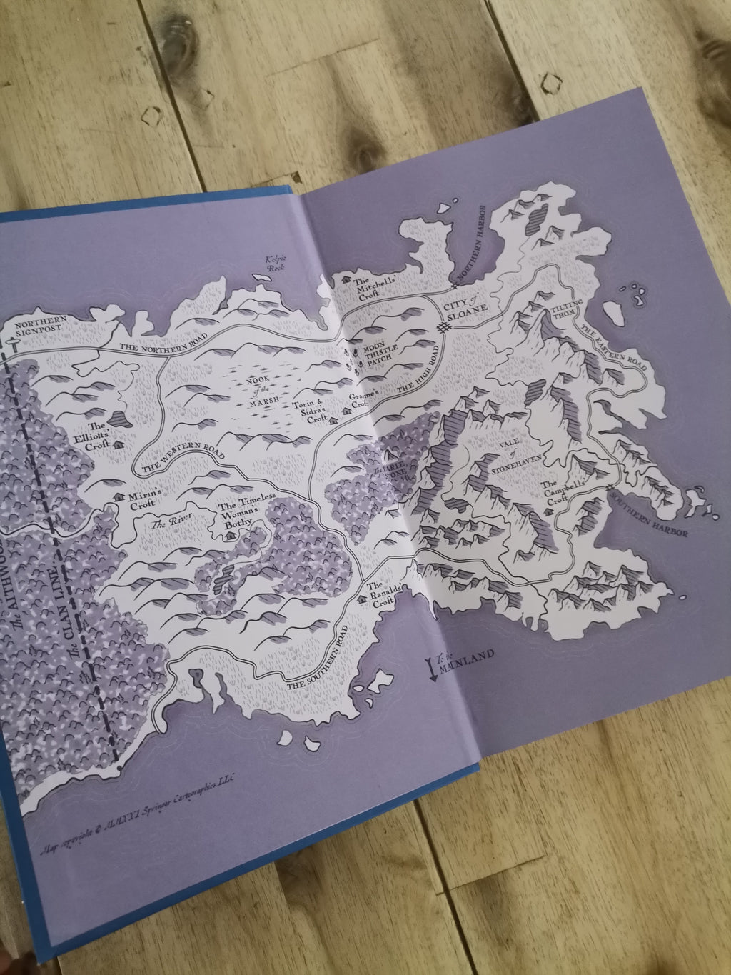 A River Enchanted – Rebecca Ross