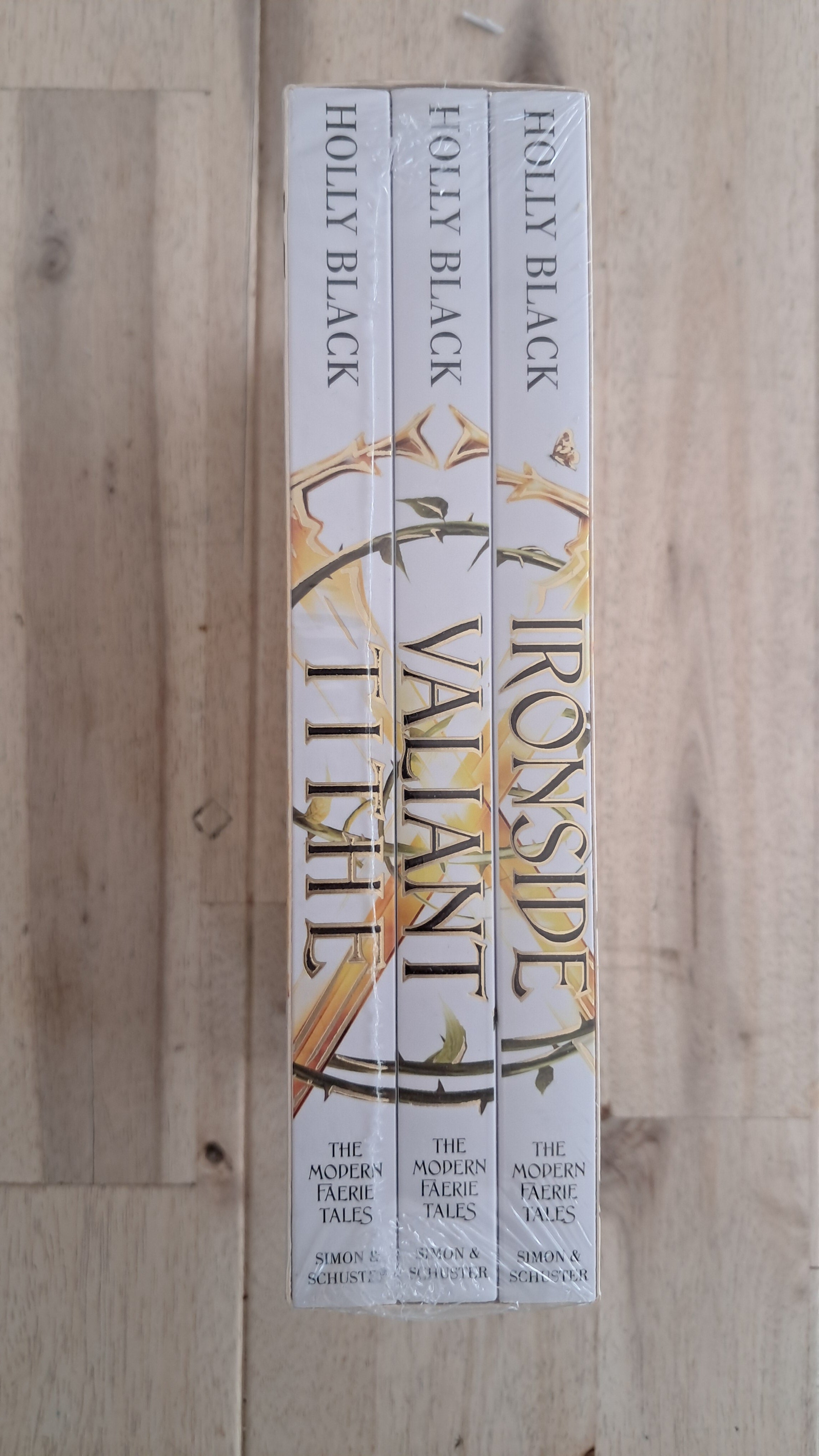 The Folk of the Air Trilogy Boxset – Holly Black