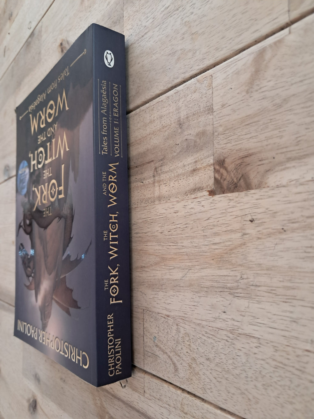 The Fork, the Witch, and the Worm (Tales from Alagaësia #1) – Christopher Paolini