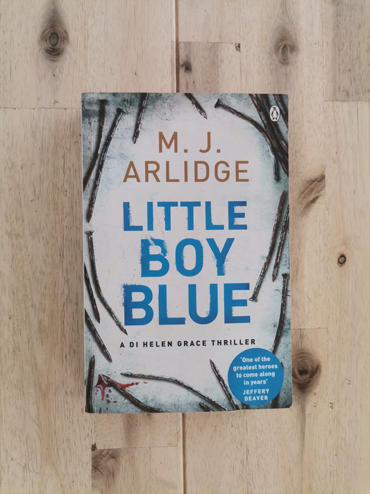 Love Me Not – M.J. Arlidge