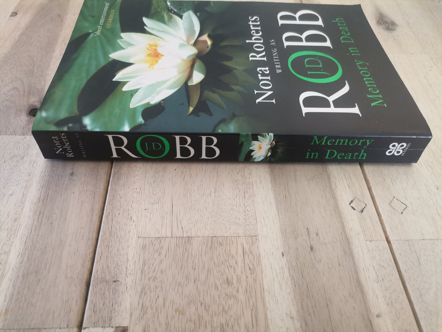 Memory in Death - J.D. Robb