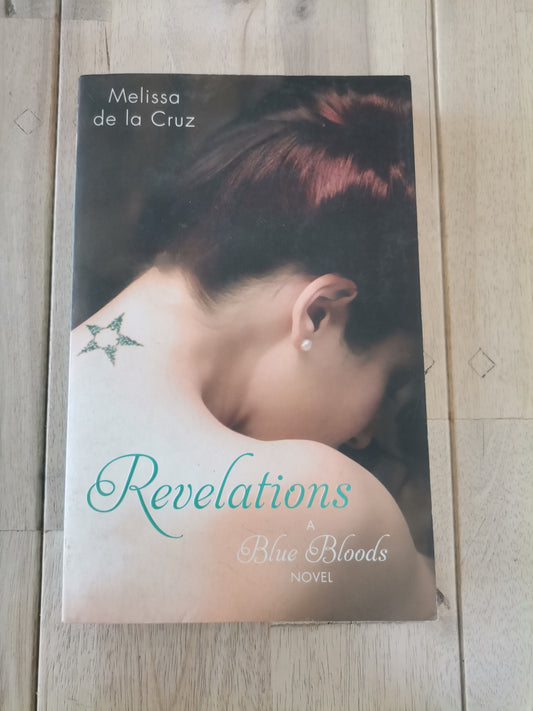 Revelations by Melissa de la Cruz