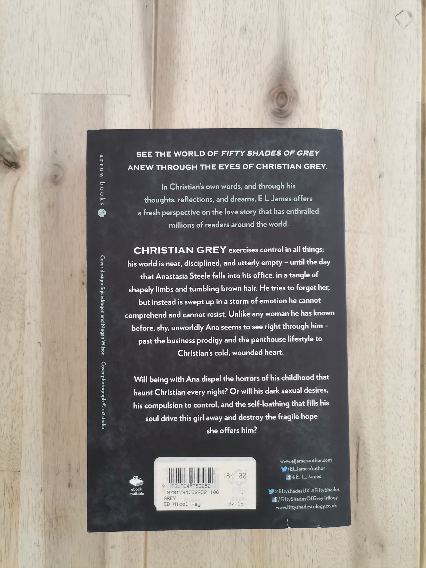 Grey – E.L. James