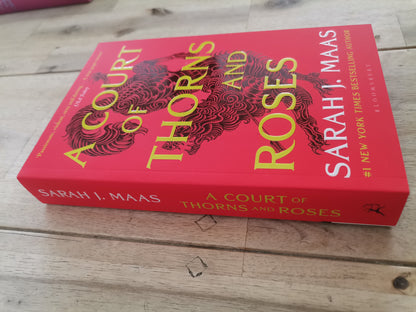 A Court Of Thorns And Roses Sarah J Maas