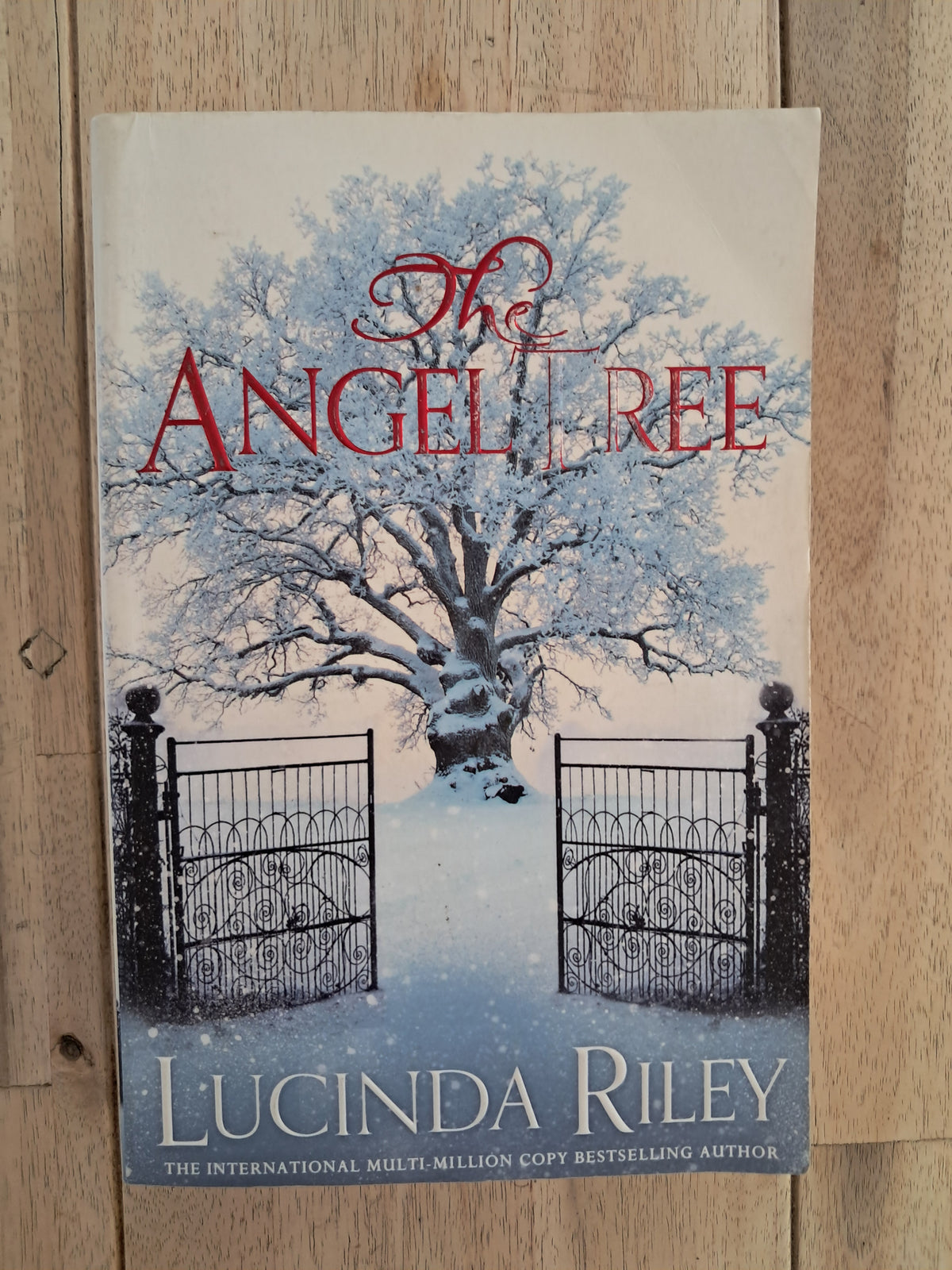 The Angel Tree – Lucinda Riley