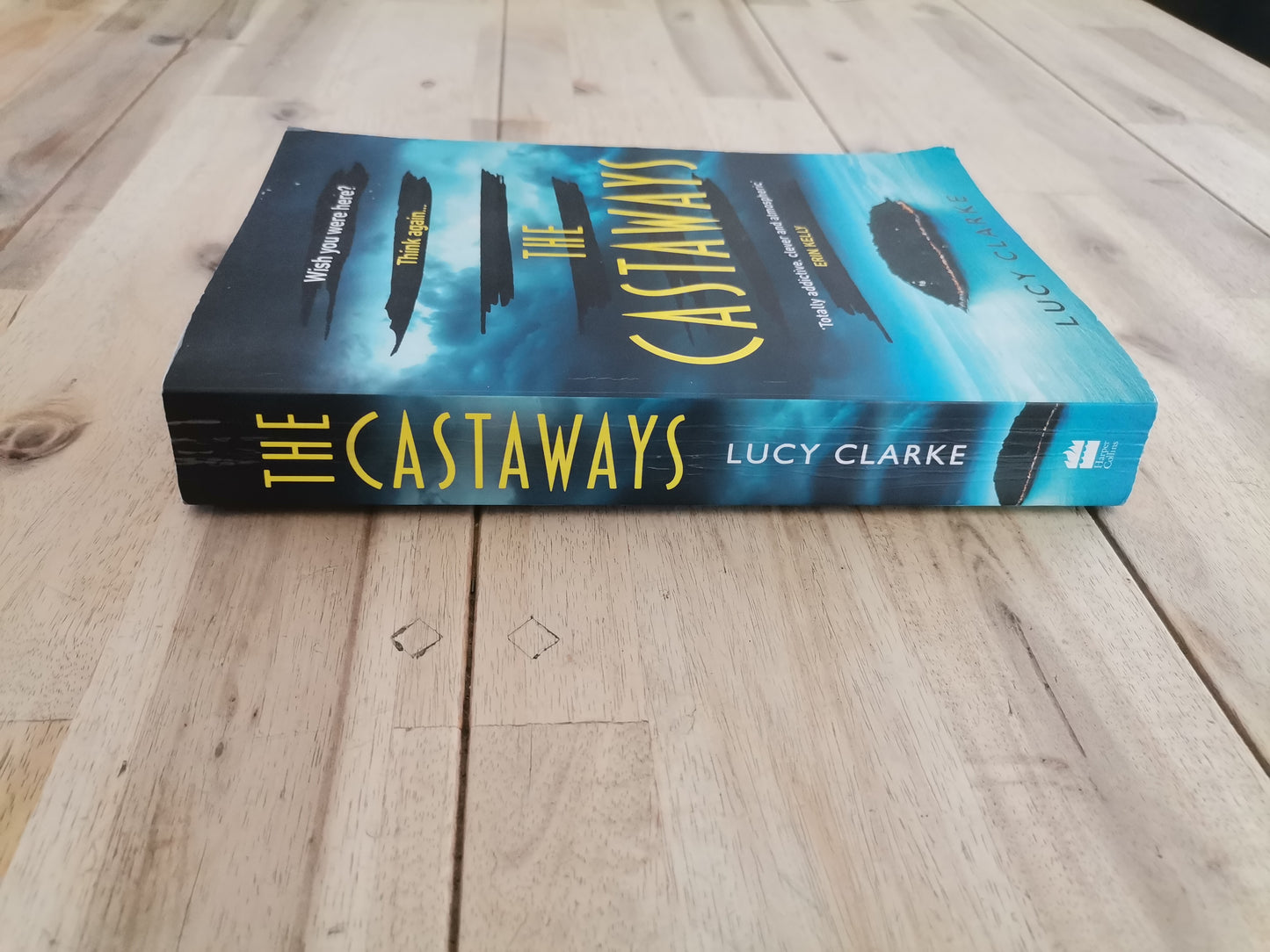 The Castaways – Lucy Clarke