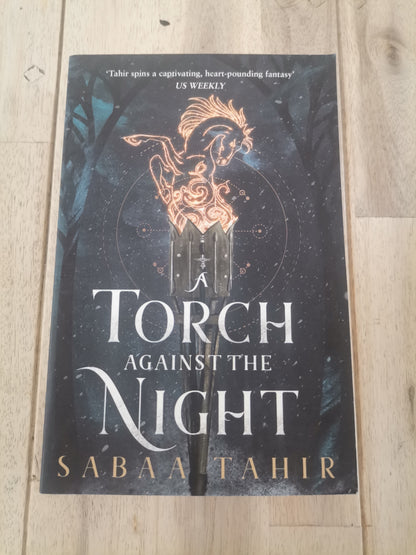 A Torch Against the Night - Sabaa Tahir (Paperback)