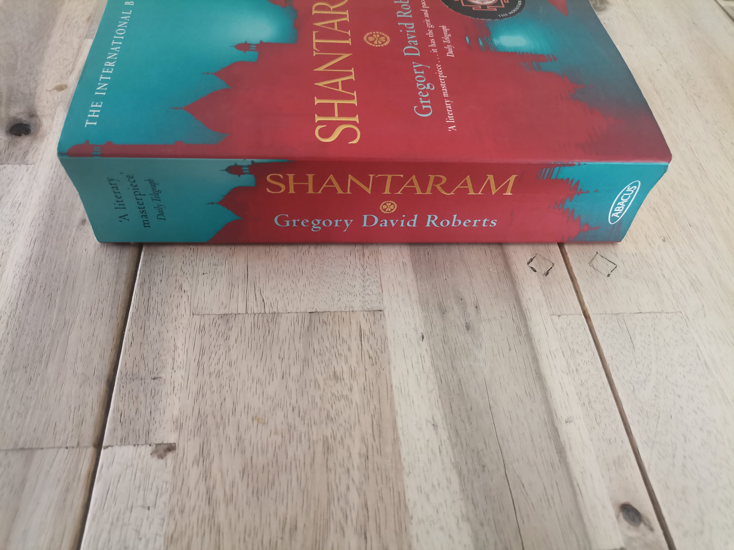 Shantaram - Gregory David Roberts
