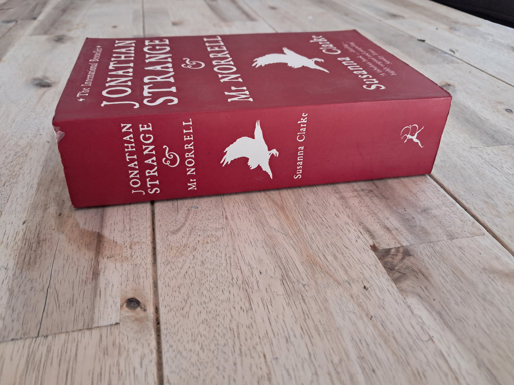 Jonathan Strange & Mr Norrell – Susanna Clarke