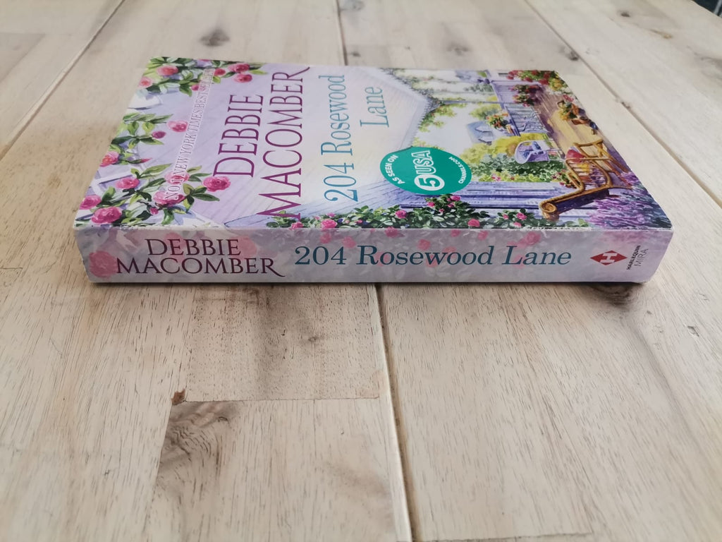 204 Rosewood Lane – Debbie Macomber