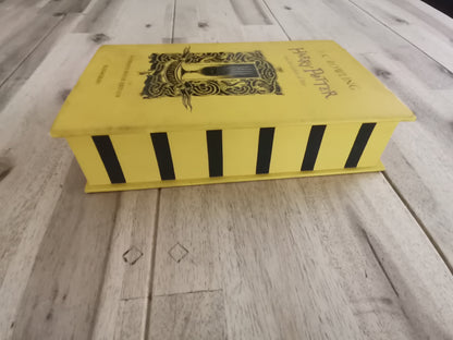Harry Potter and the Goblet of Fire – Hufflepuff House Edition – J.K. Rowling