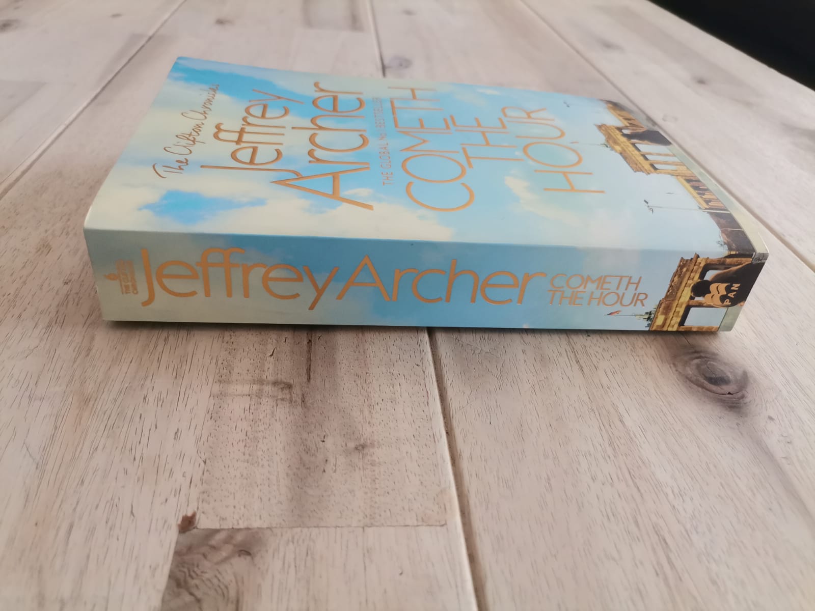 Cometh the Hour – Jeffrey Archer
