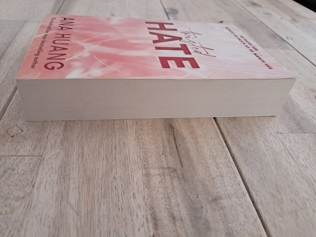Twisted Hate (Twisted #3) – Ana Huang