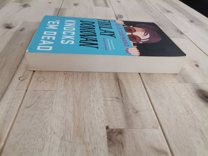 Finlay Donovan Knocks ‘Em Dead – Elle Cosimano