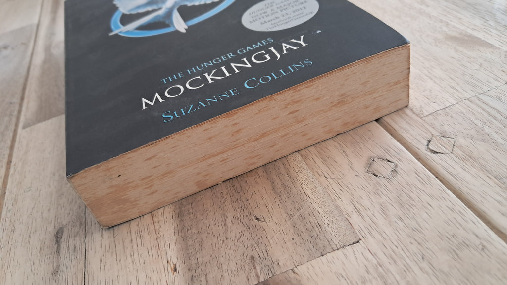 Mockingjay – Suzanne Collins