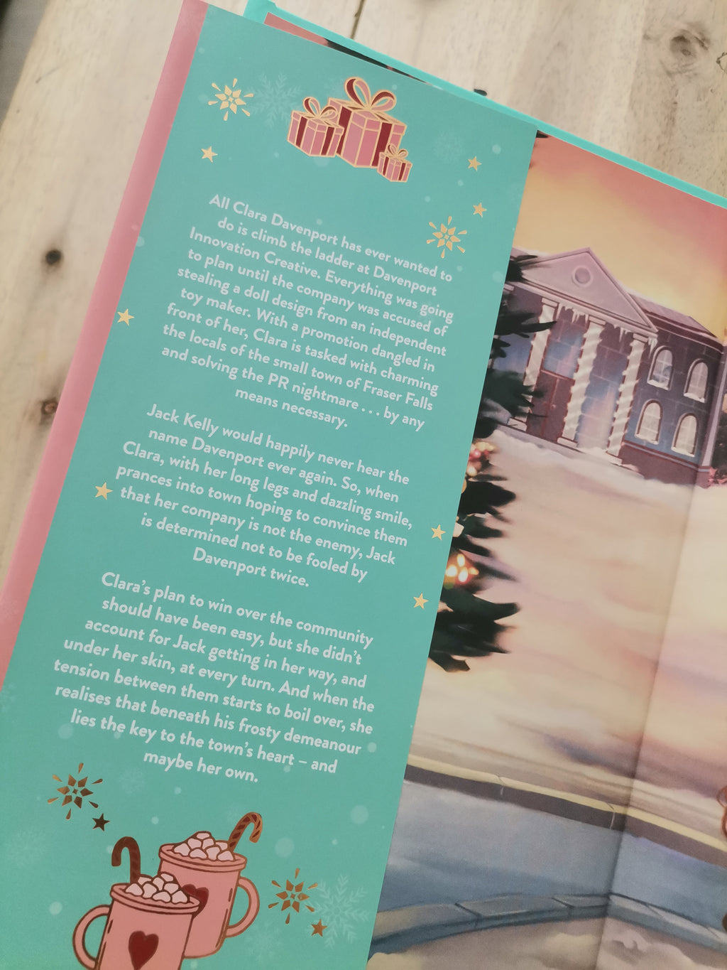 Holiday Ever After – Hannah Grace