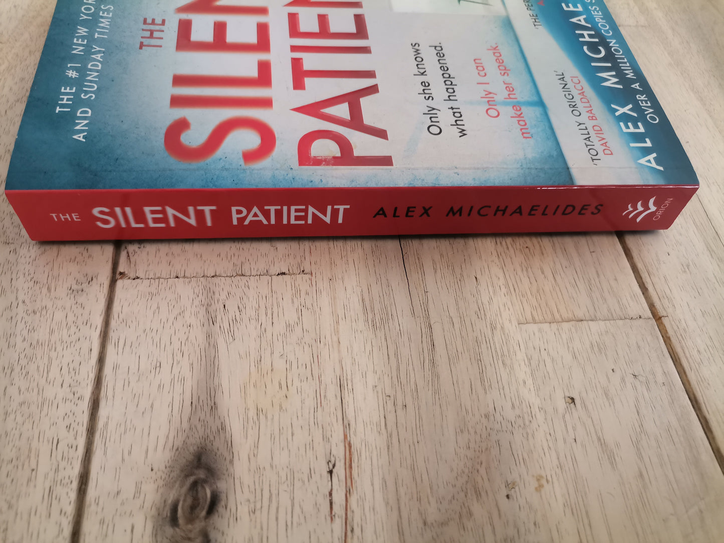 The Silent Patient by Alex Michaelides