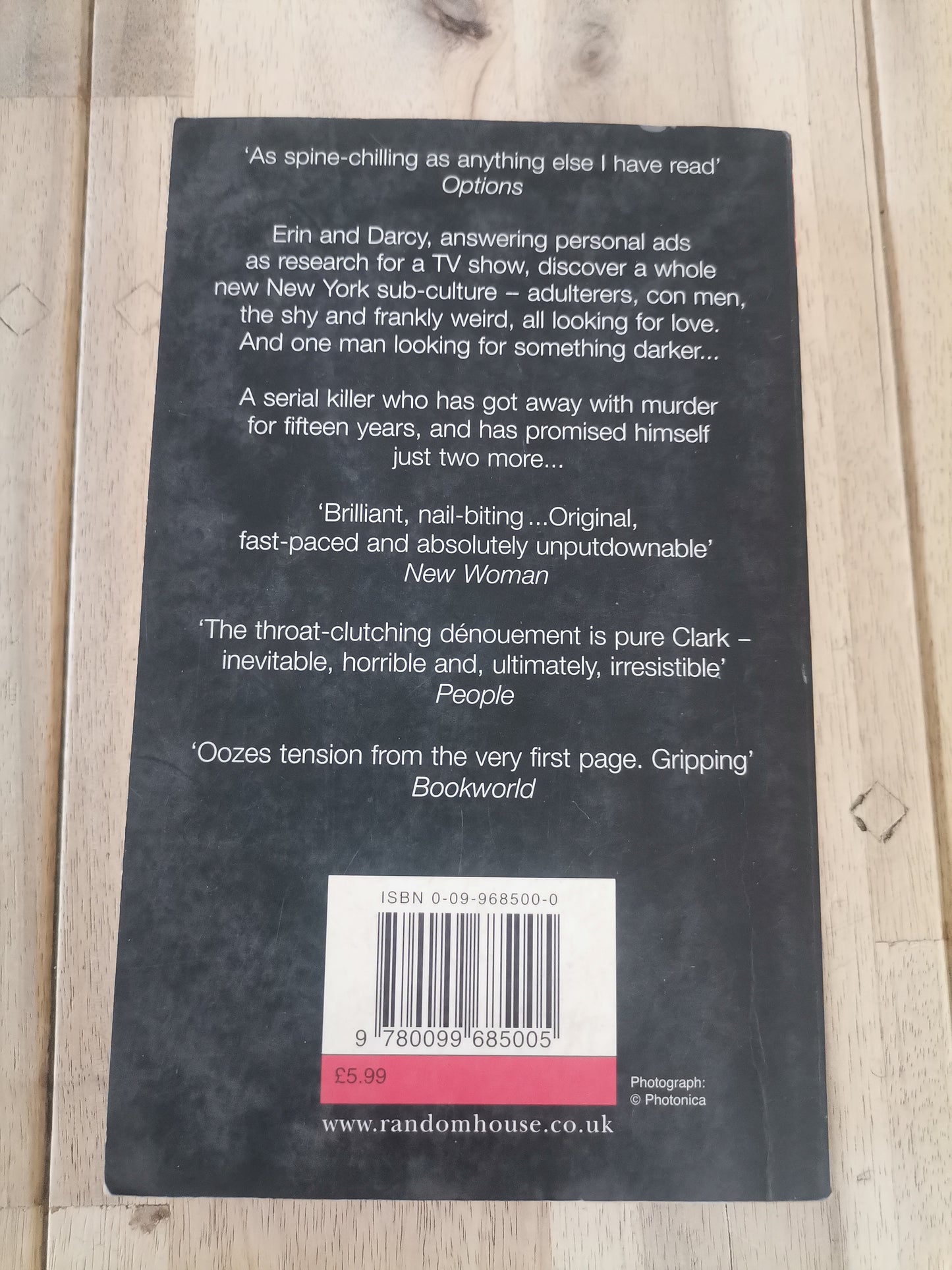 Loves Music, Loves to Dance by Mary Higgins Clark