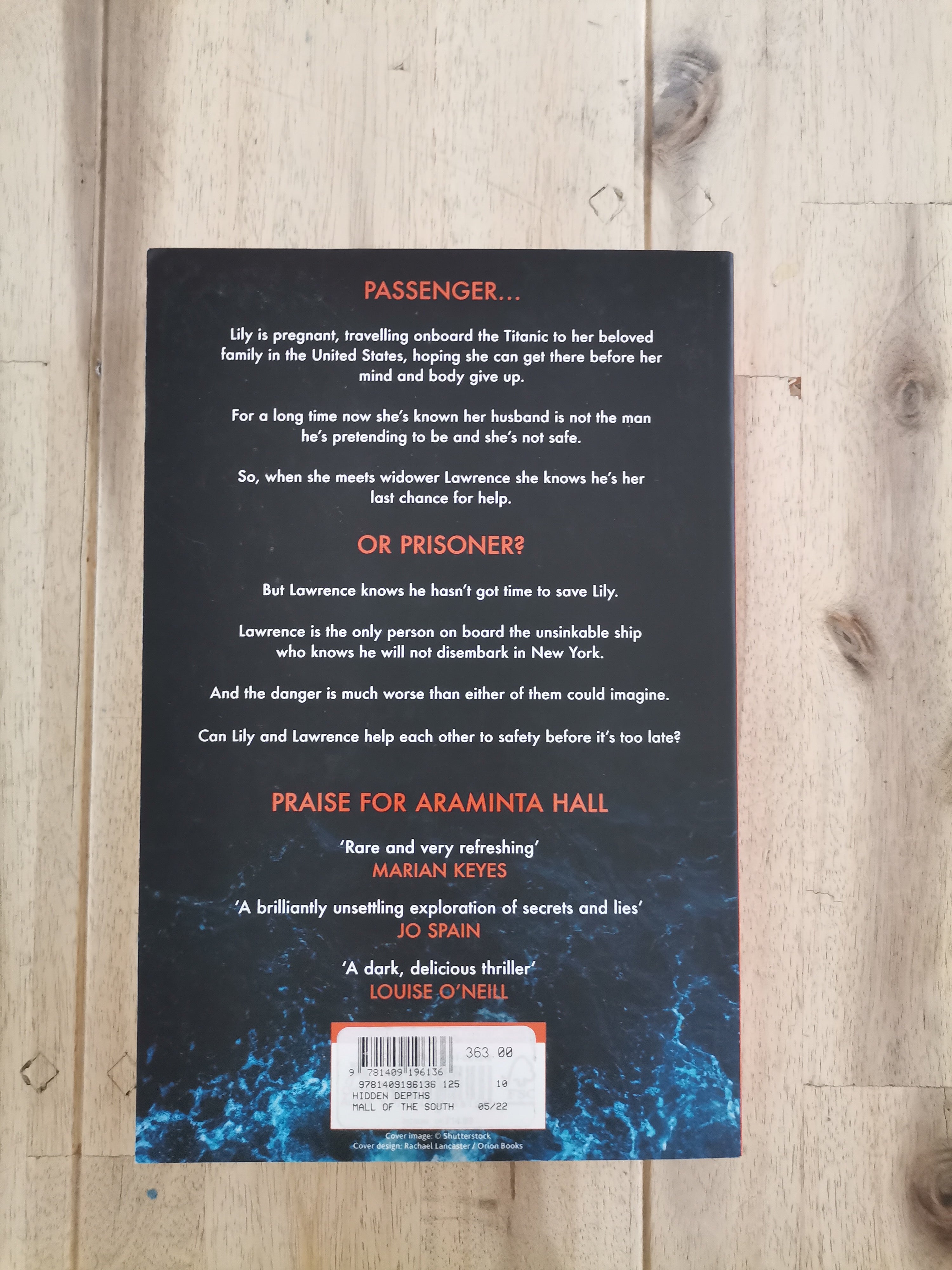 Hidden Depths – Araminta Hall