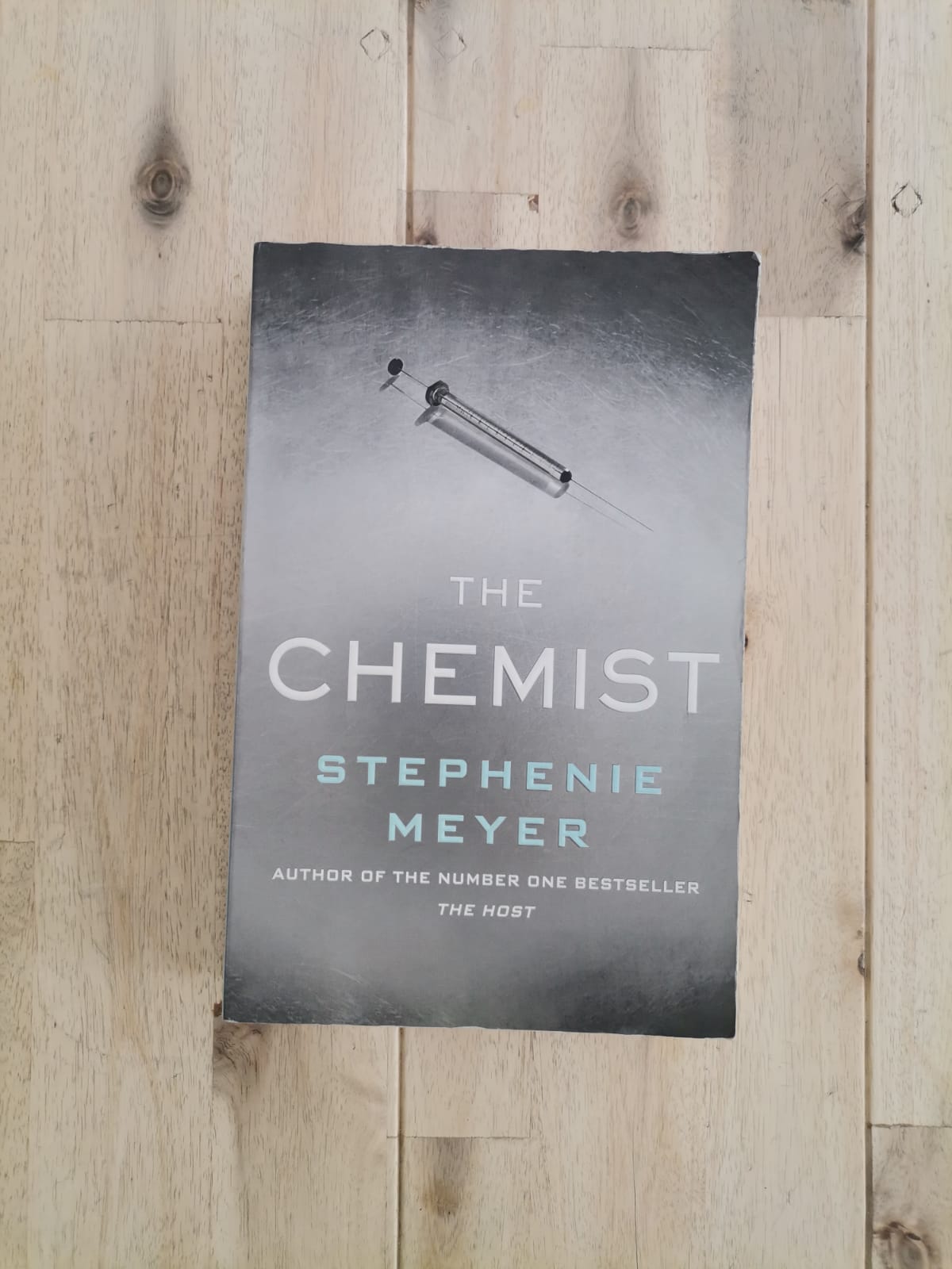 The Chemist – Stephenie Meyer