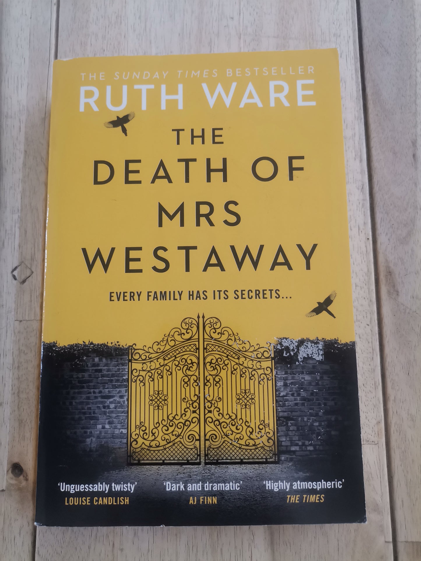 The Death of Mrs. Westaway – Ruth Ware