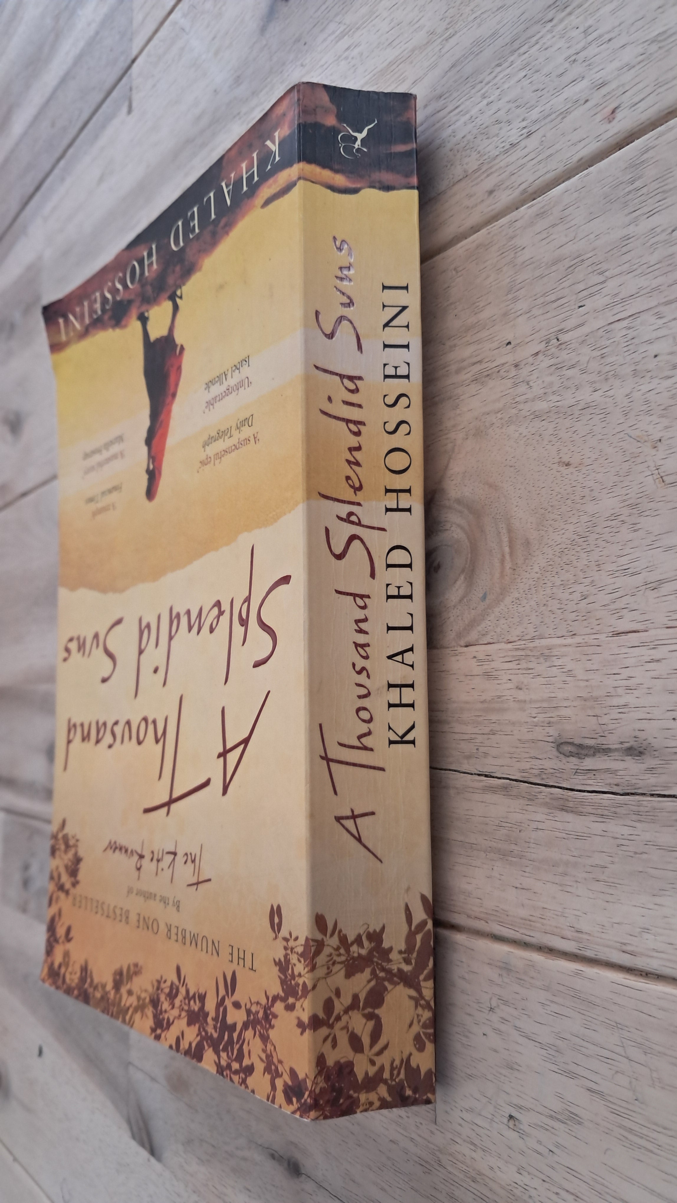 A Thousand Splendid Suns – Khaled Hosseini