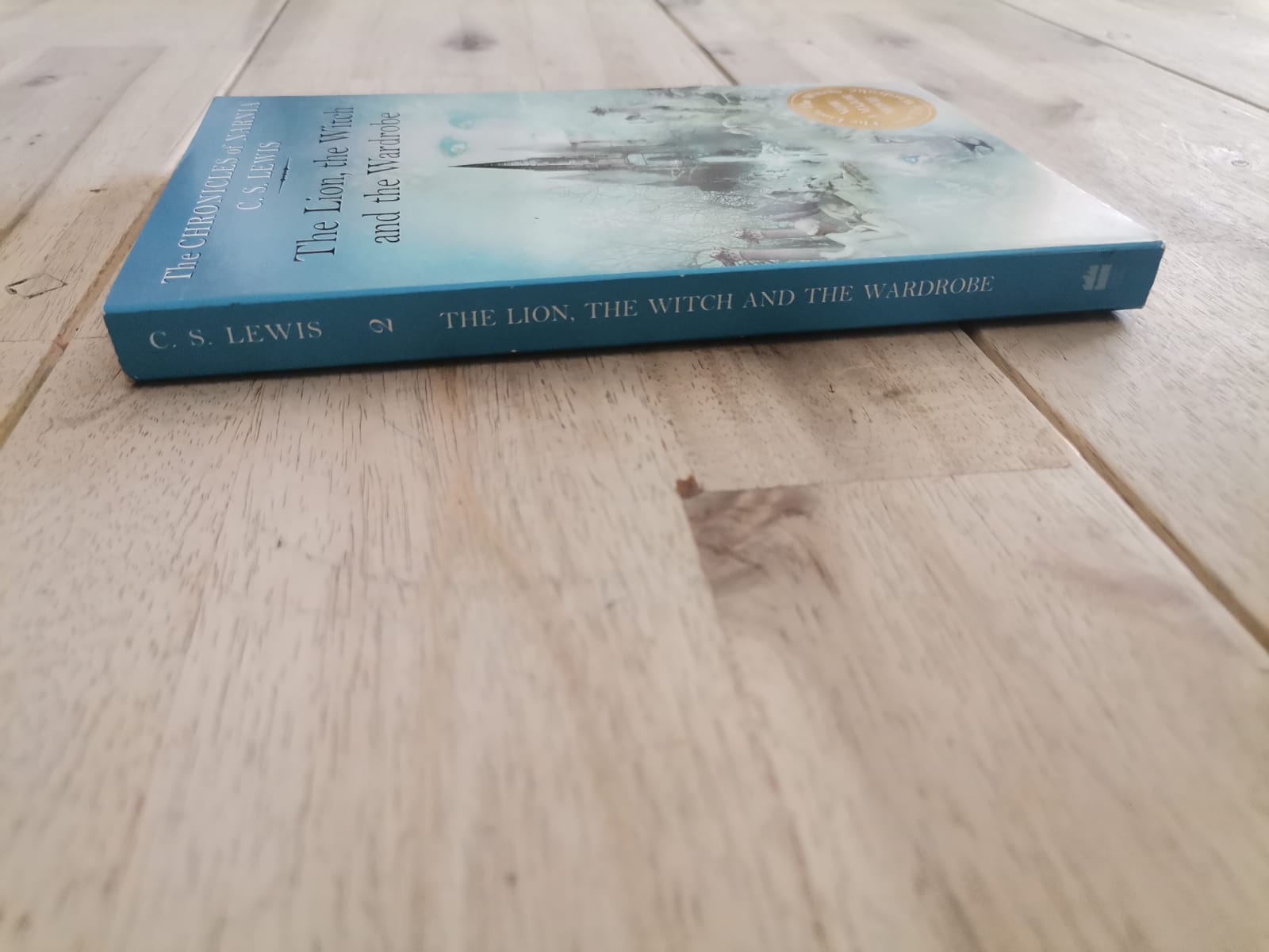 The Chronicles of Narnia Books 1-7 – C.S. Lewis