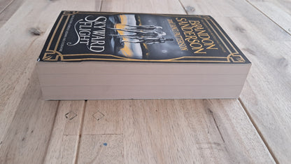 Skyward Flight: The Collection – Brandon Sanderson & Janci Patterson