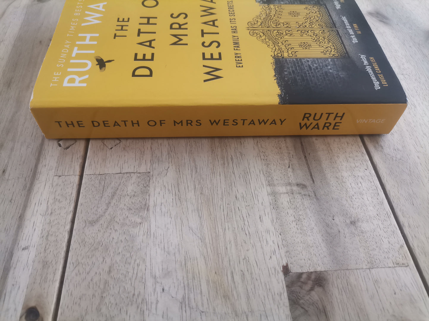 The Death of Mrs. Westaway – Ruth Ware