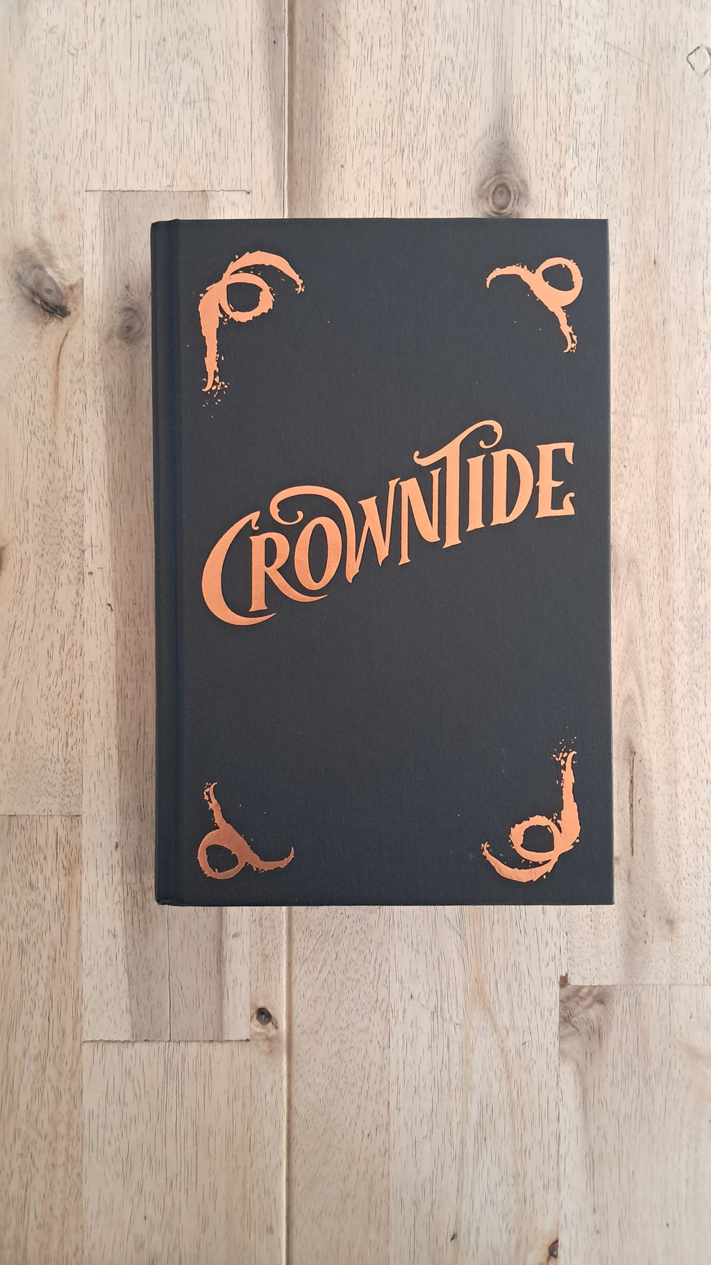 Crowntide (Book 4) – Alex Aster