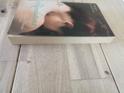 Revelations by Melissa de la Cruz