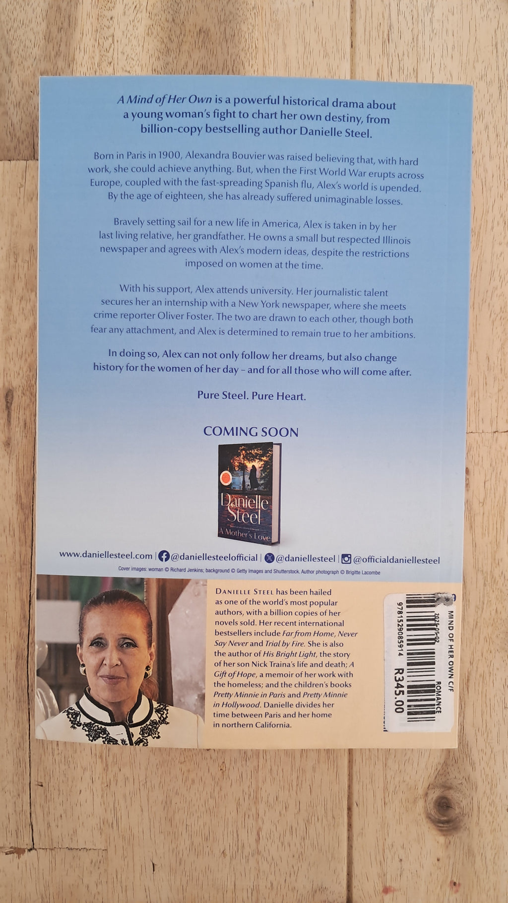 A Mind of Her Own – Danielle Steel
