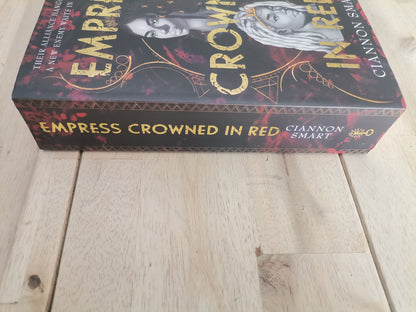 Empress Crowned in Red by Ciannon Smart - Paperback