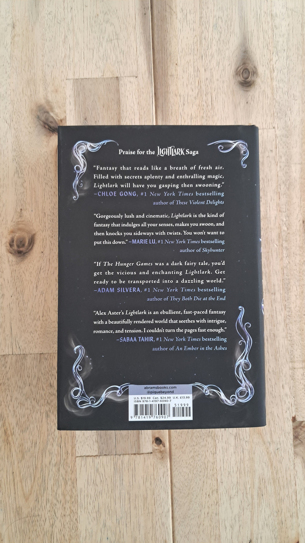Nightbane (Book 2) – Alex Aster