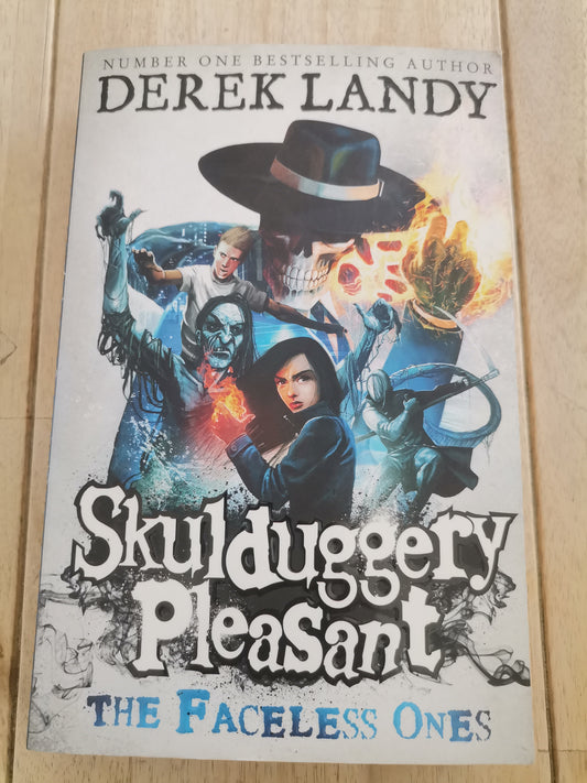 Skulduggery Pleasant The Faceless Ones Derek Landy