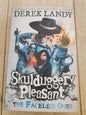 Skulduggery Pleasant The Faceless Ones Derek Landy