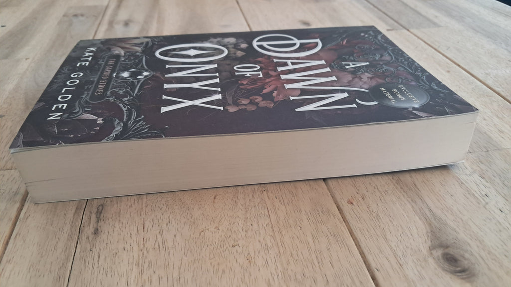 A Dawn of Onyx – Kate Golden