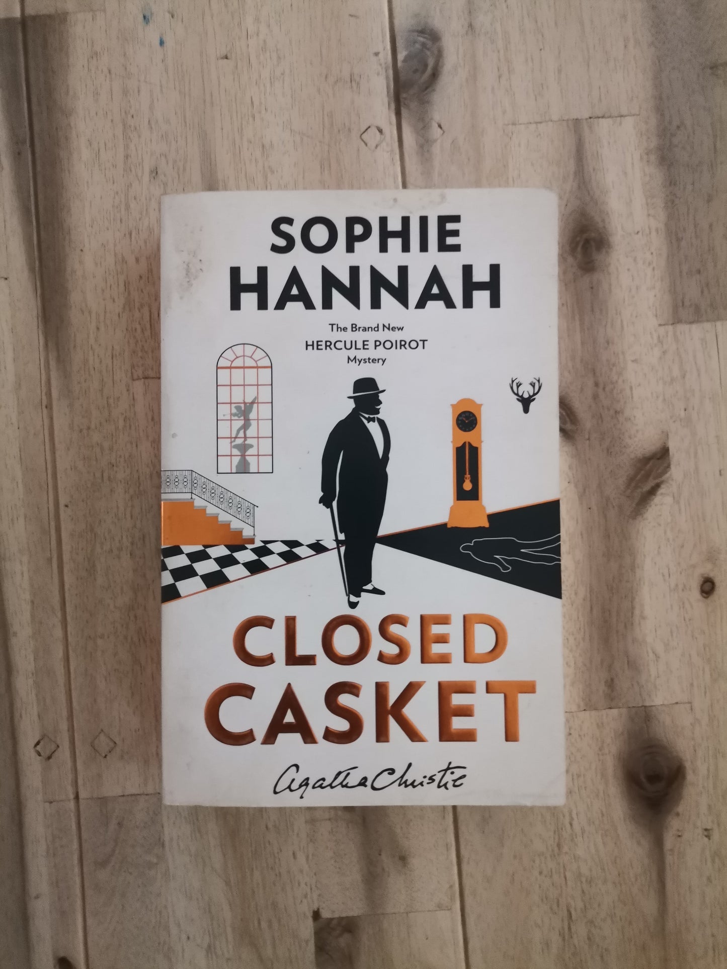 Closed Casket – Sophie Hannah
