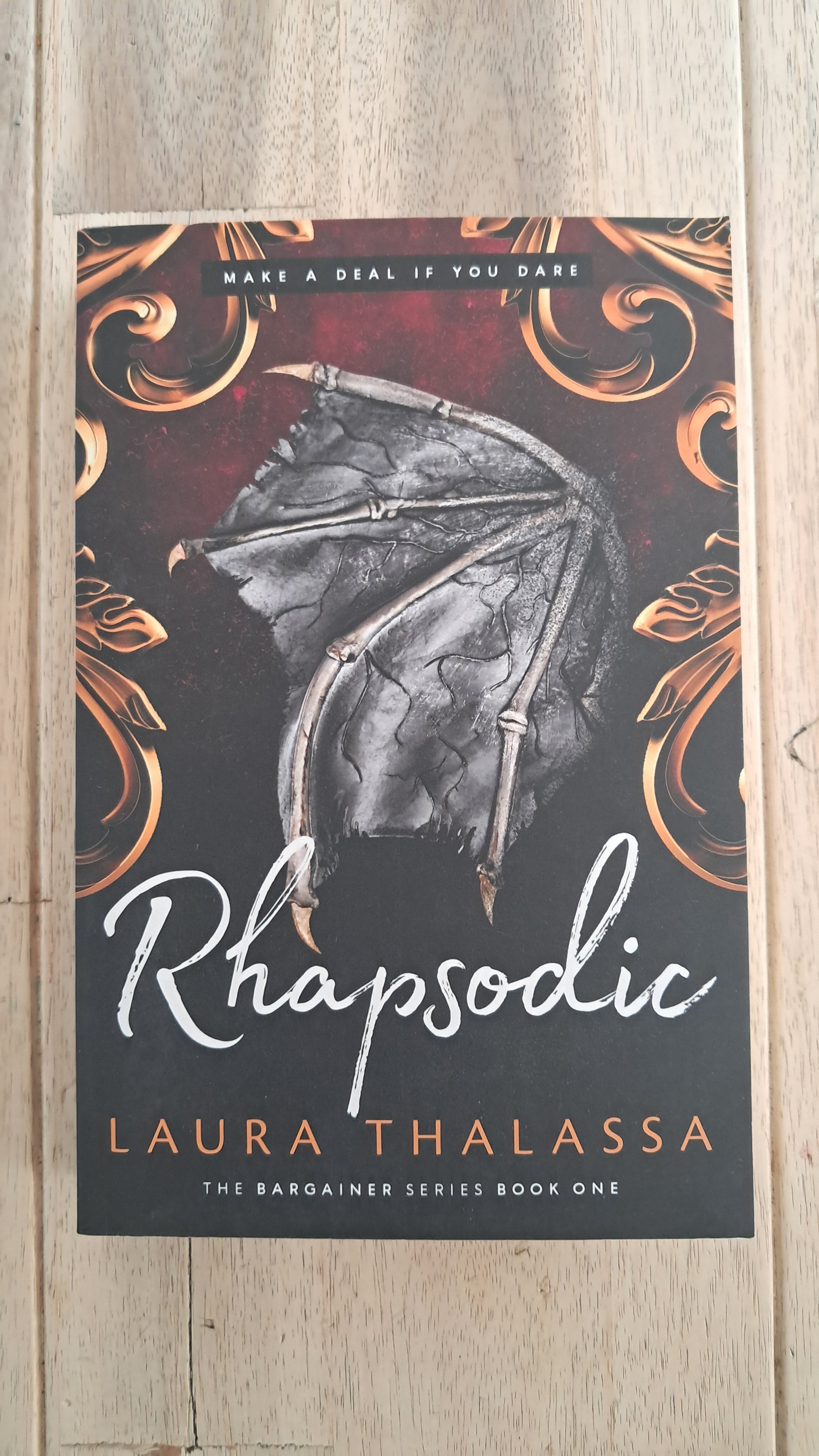 Rhapsodic – Laura Thalassa