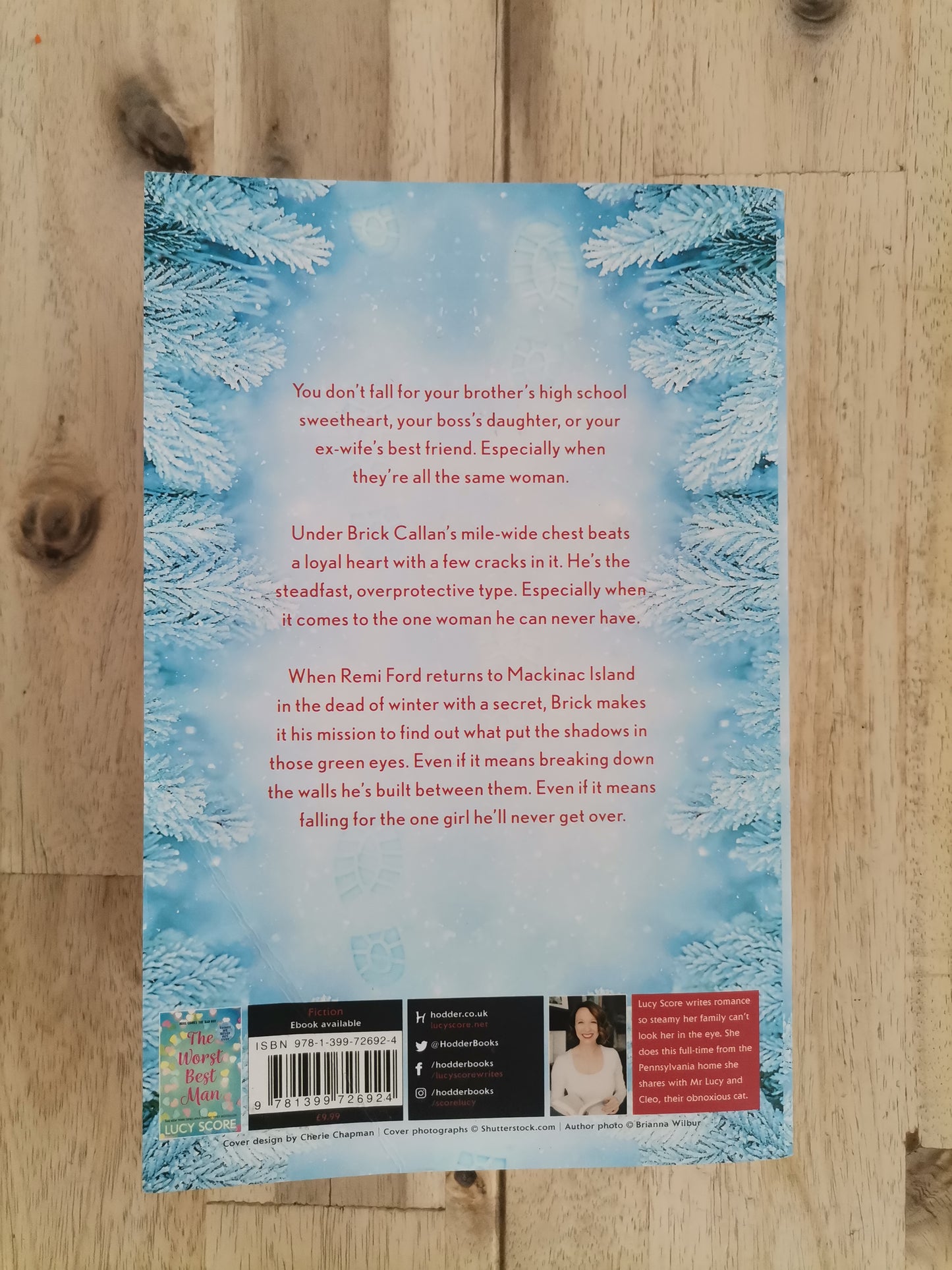 Forever Never – Lucy Score