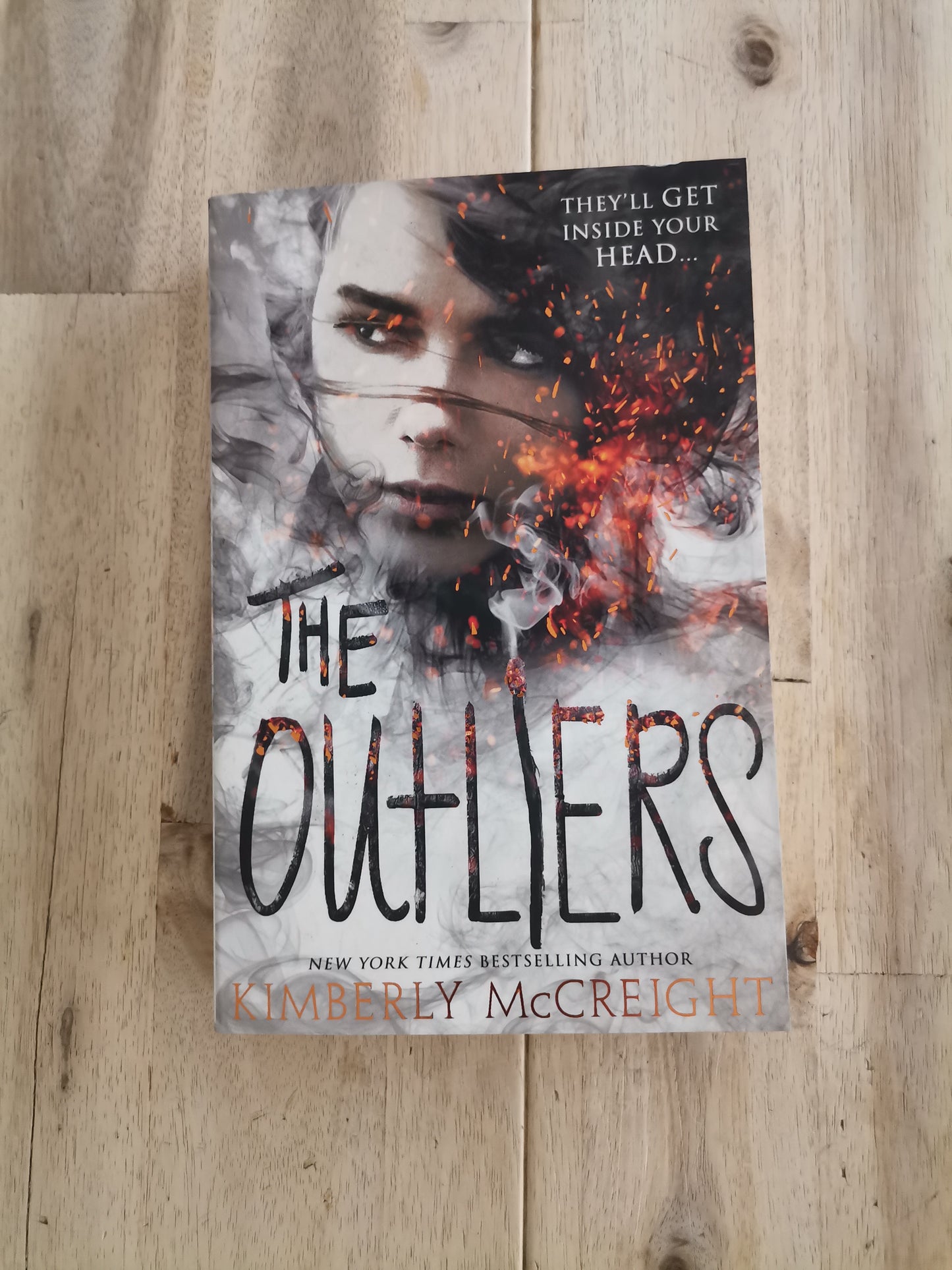 The Outliers — Kimberly McCreight