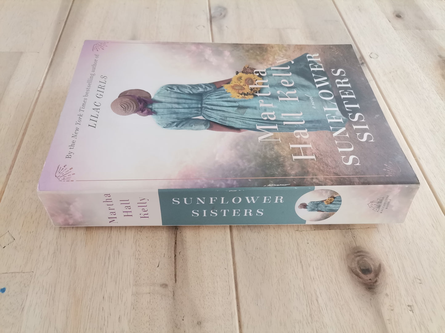 Sunflower Sisters – Martha Hall Kelly