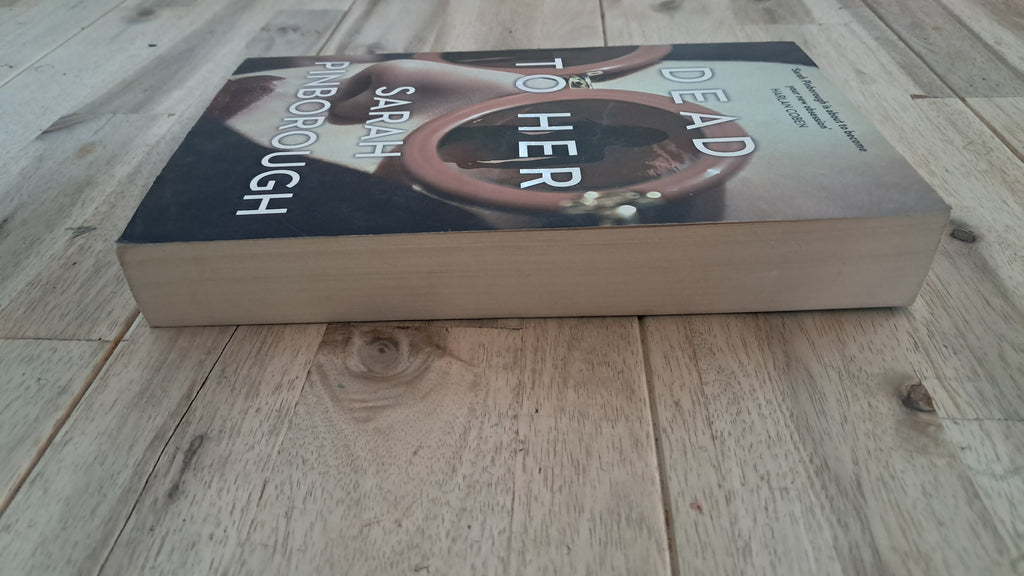 Dead to Her – Sarah Pinborough