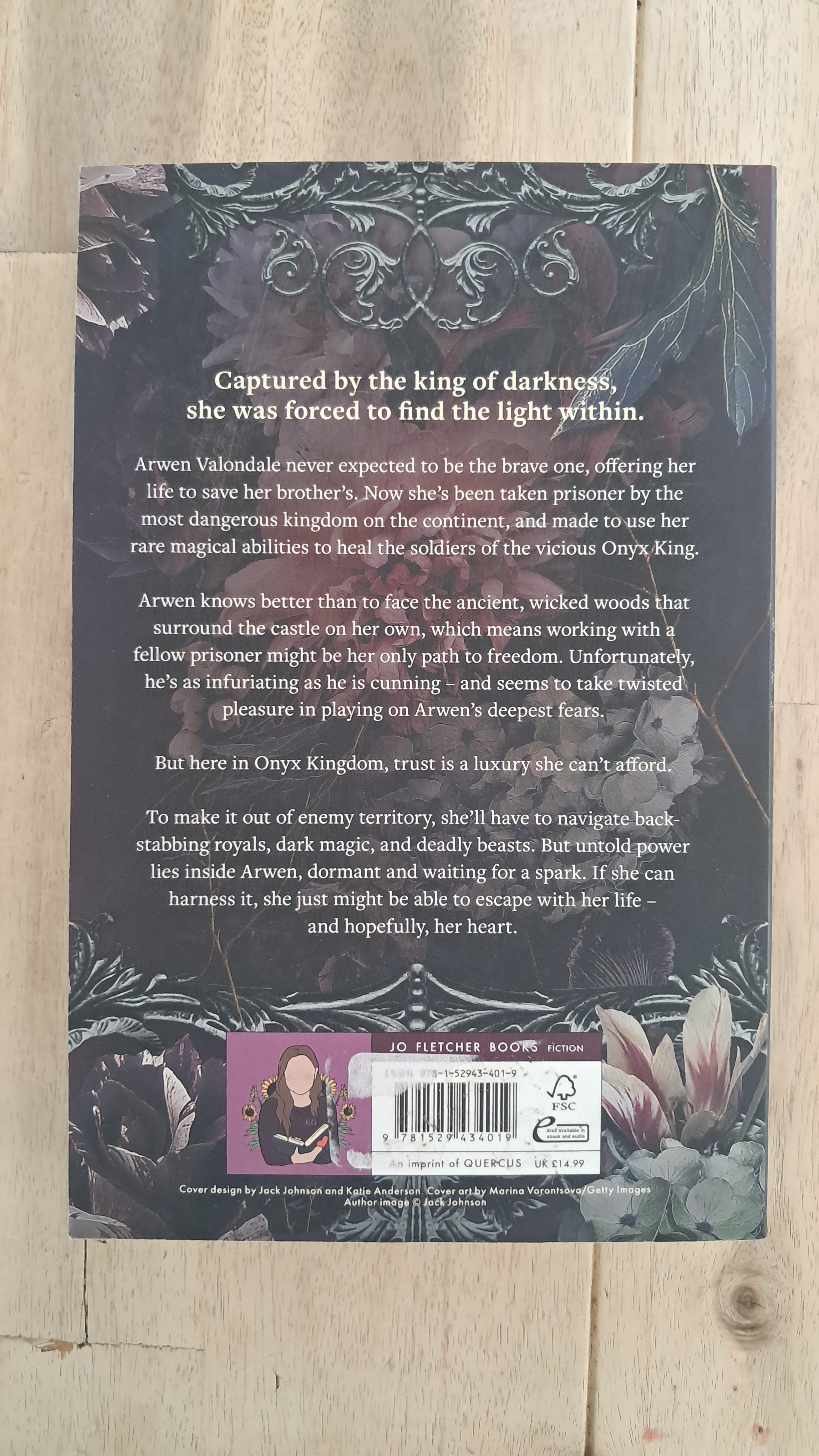 A Dawn of Onyx – Kate Golden